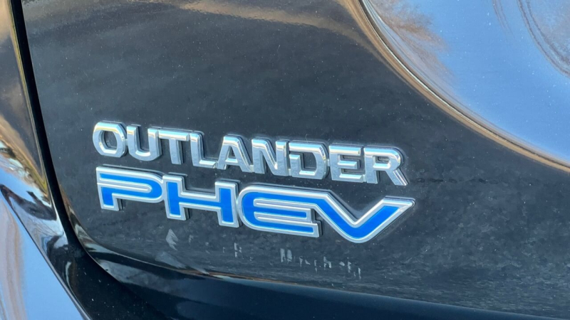 Mitsubishi Outlander Sport 2022 price $19,600