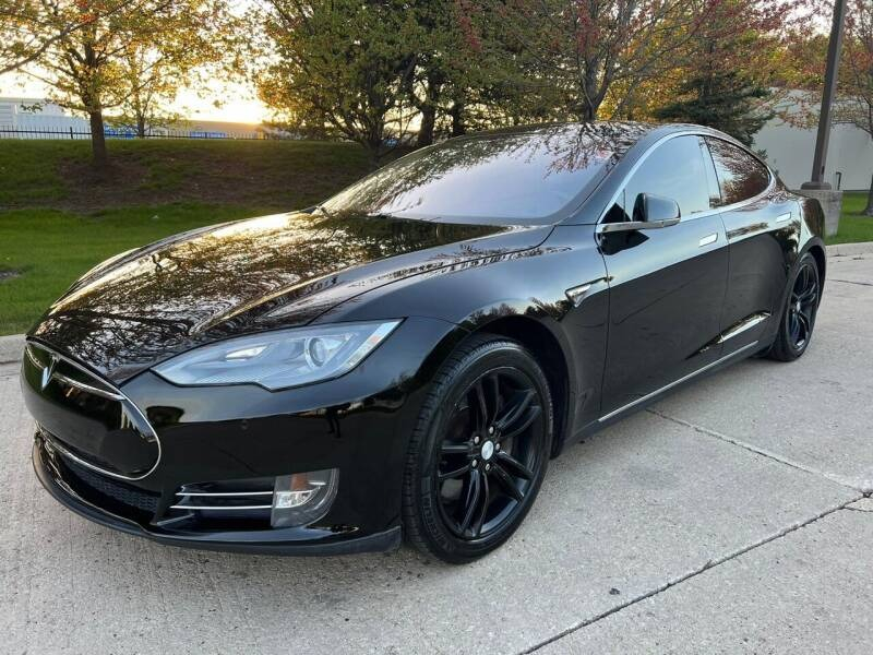 Tesla Model S 2014 price $16,995