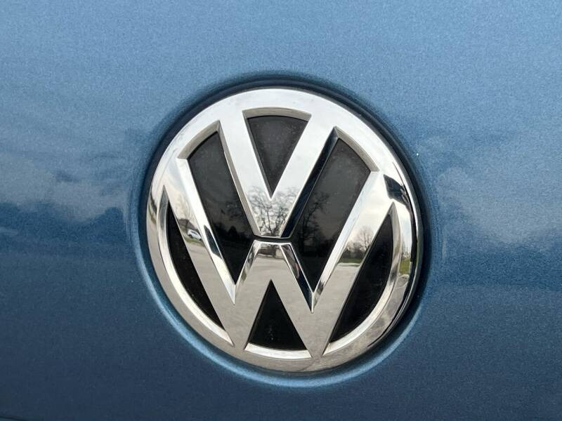 Volkswagen Jetta Sedan 2015 price $8,995