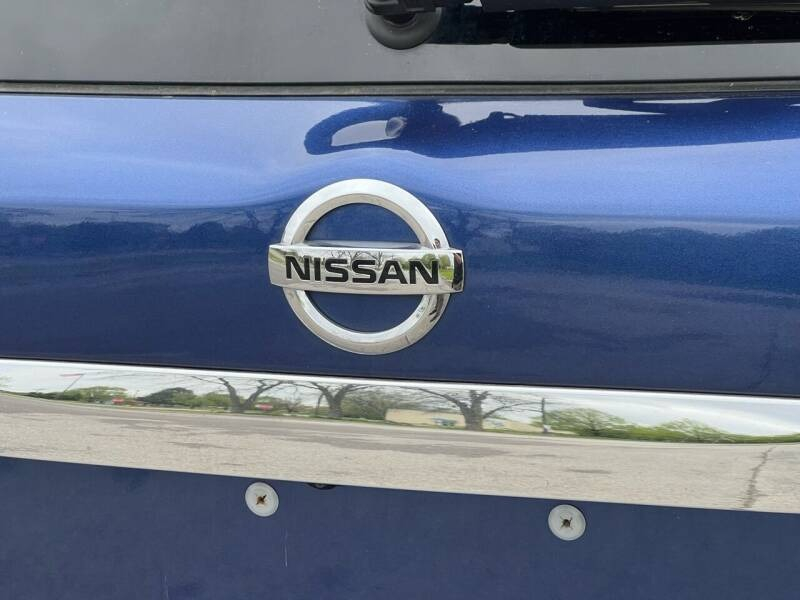 Nissan Pathfinder 2017 price $15,991
