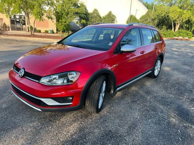 Volkswagen Golf Alltrack 2017 price $13,995