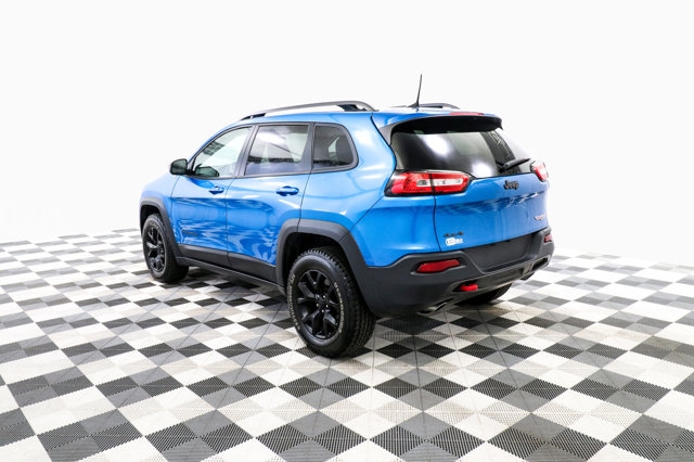 Jeep Cherokee 2017 price $36,800