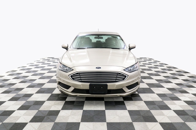Ford Fusion Hybrid 2018 price $33,800