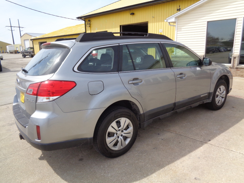 Subaru Outback 2011 price $7,995