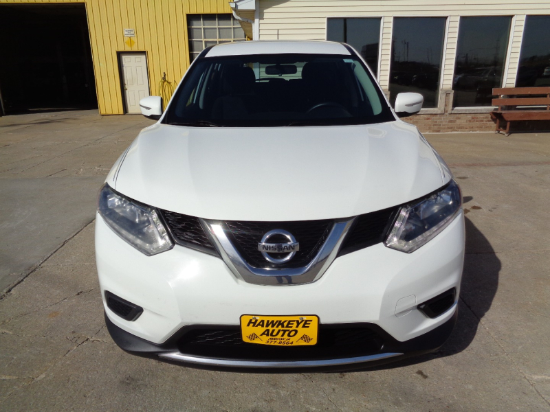 Nissan Rogue 2015 price $7,495