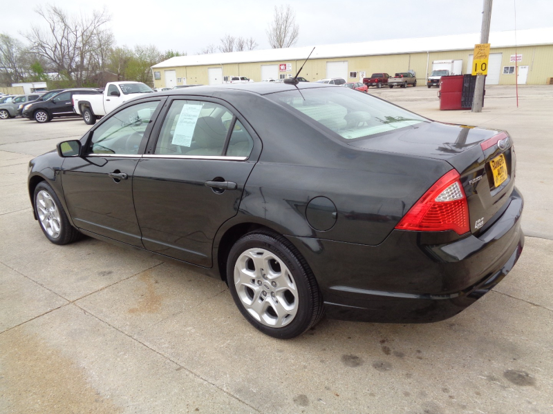 Ford Fusion 2010 price $5,995