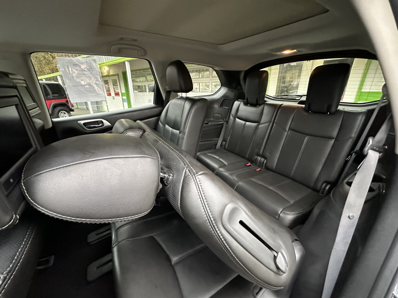 Nissan Pathfinder 2014 price $12,950