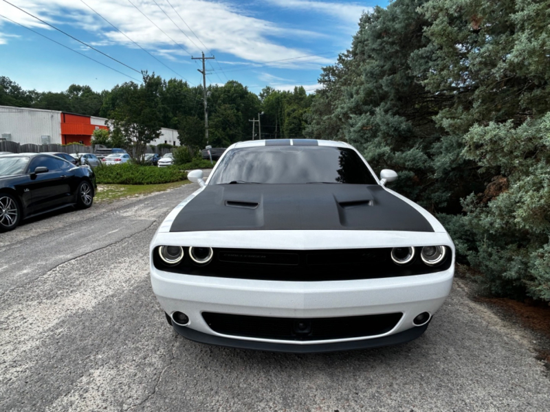 DODGE CHALLENGER 2016 price $17,499