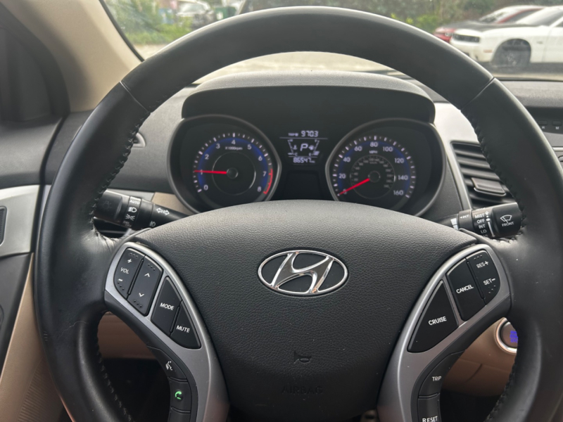 HYUNDAI ELANTRA 2015 price $9,499