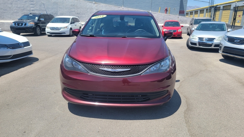 Chrysler Pacifica 2018 price $10,999