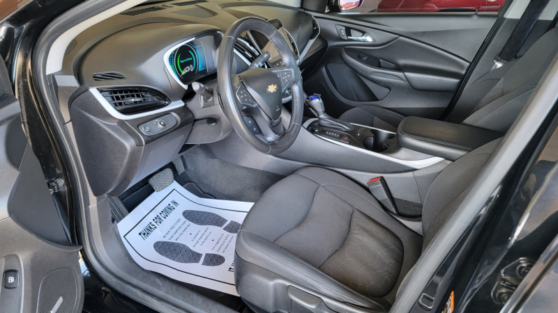 Chevrolet Volt 2017 price $11,999