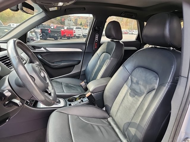 Audi Q3 2018 price $16,487