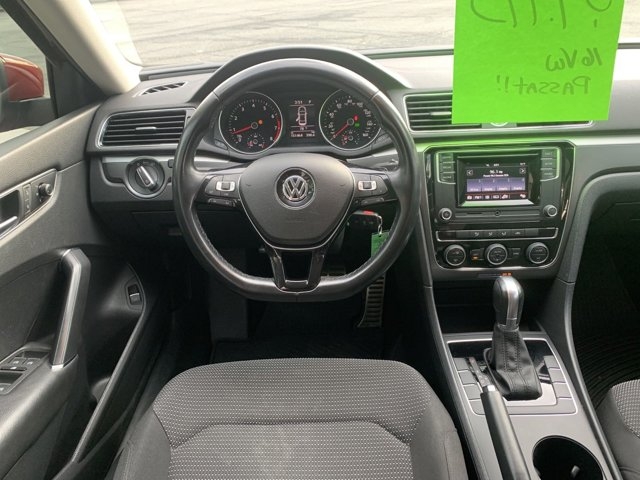 Volkswagen Passat 2016 price $9,697