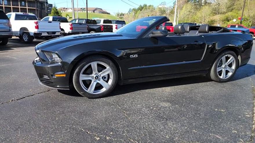 Ford Mustang 2013 price $19,967