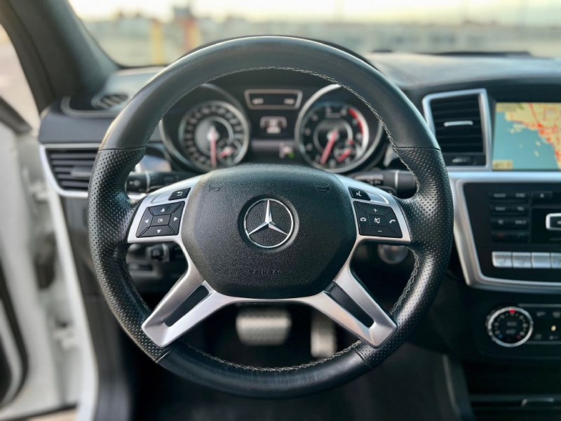 Mercedes-Benz GL 2015 price $32,973