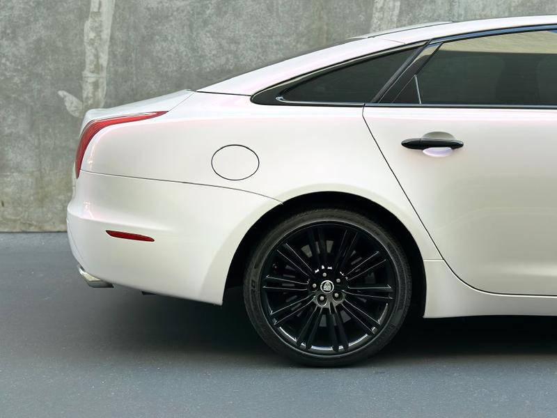 Jaguar XJ 2012 price $16,973