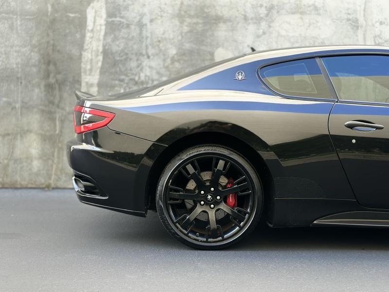 MASERATI GRANTURISMO 2011 price $25,973