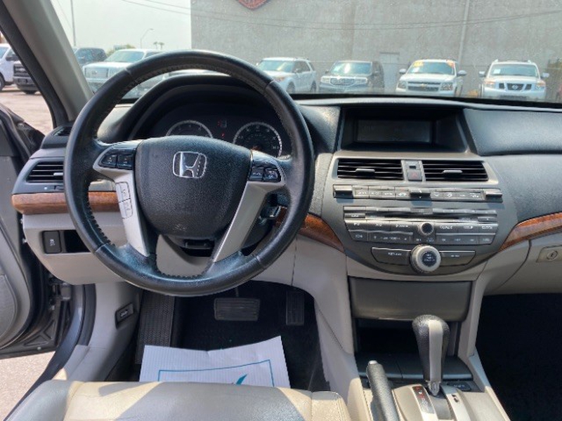 Honda Accord 2011 price $10,995