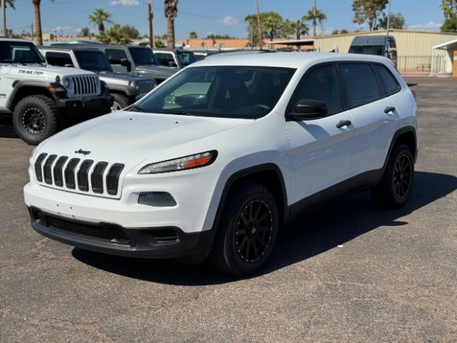 Jeep Cherokee 2014 price $10,495