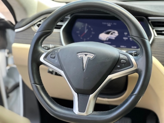 Tesla Model S 2016 price $32,995