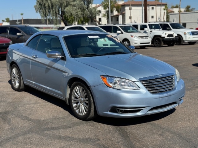 Chrysler 200 2012 price $10,995