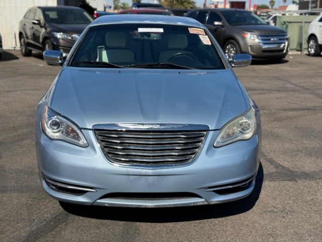 Chrysler 200 2012 price $10,995