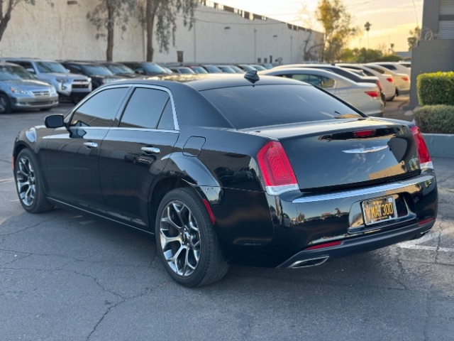 Chrysler 300 2019 price $14,495