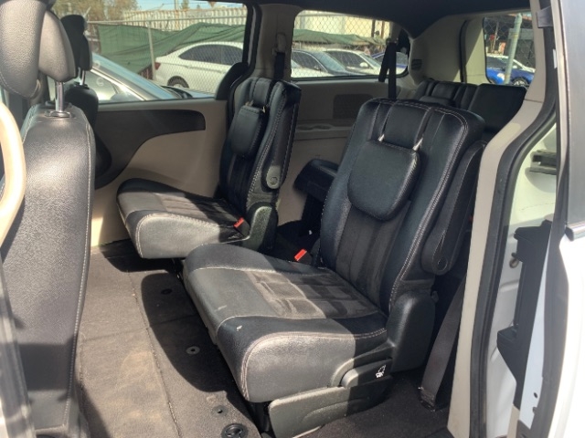 Dodge Grand Caravan 2018 price $12,995