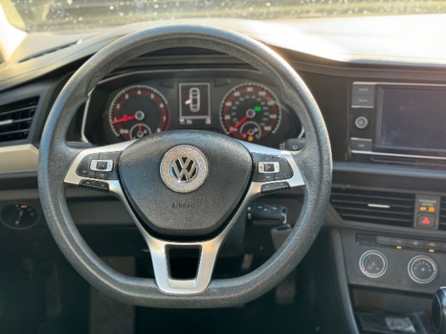 Volkswagen Jetta 2019 price $12,995