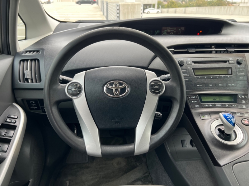 Toyota Prius 2010 price $9,495