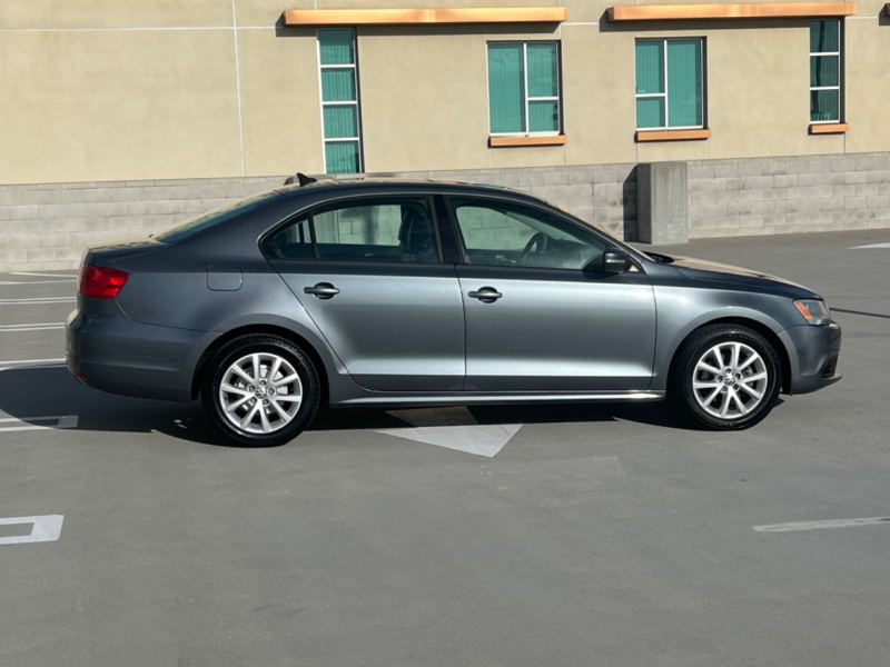 Volkswagen Jetta Sedan 2011 price $7,490