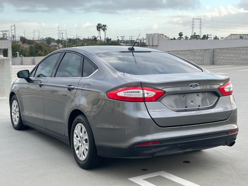 Ford Fusion 2013 price $6,998