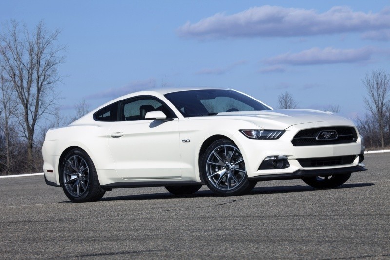 Ford Mustang 2015 price $30,000