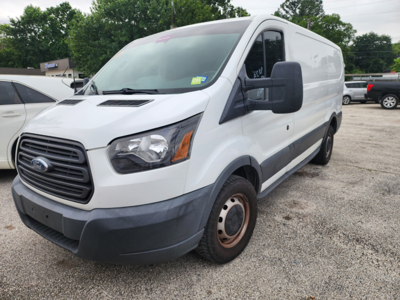 Ford Transit Van 2017 price $12,900