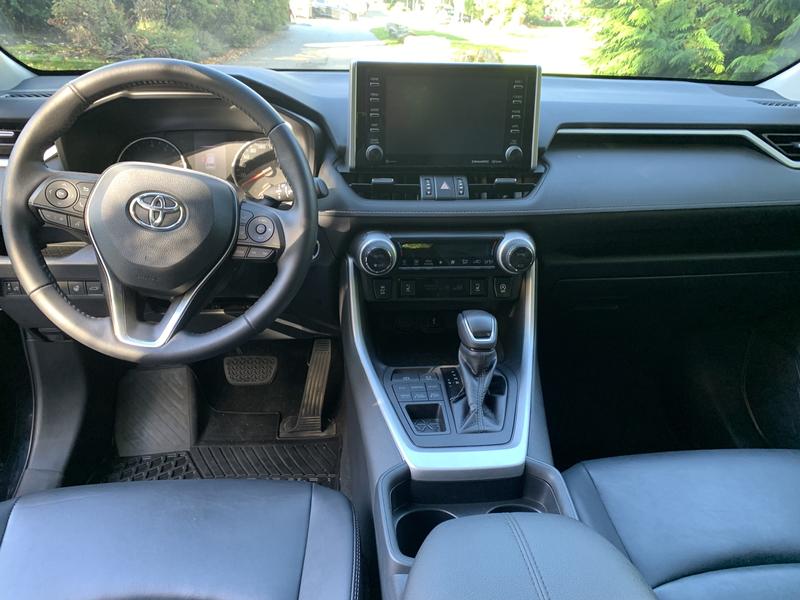 Toyota RAV4 2021 price $37,950