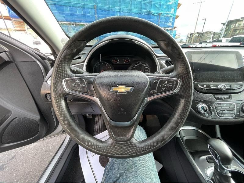 Chevrolet Malibu 2021 price $27,888
