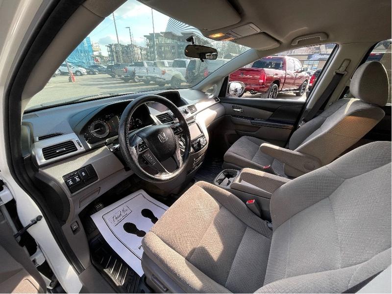 Honda Odyssey 2015 price $26,888