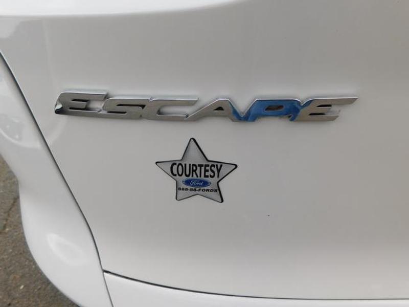 Ford Escape 2014 price $10,495
