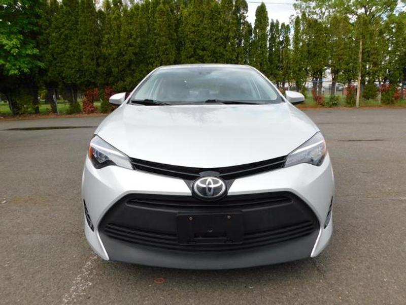 Toyota Corolla 2017 price $13,995