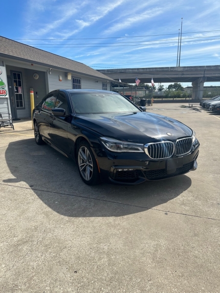 BMW 750 2018 price $29,999