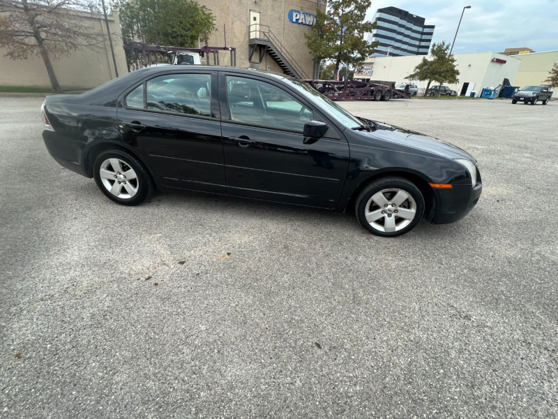Ford Fusion 2009 price $5,500