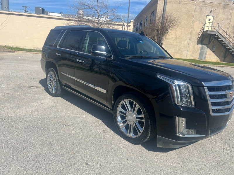 Cadillac Escalade 2015 price $24,999