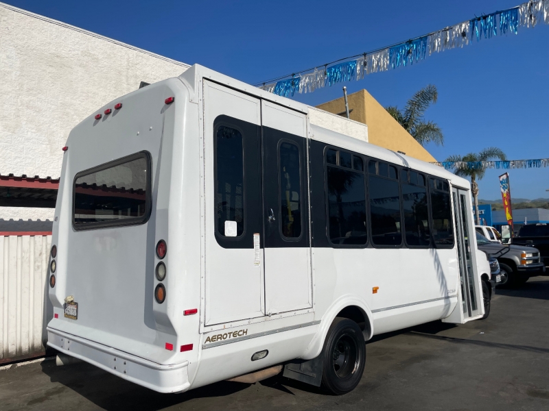 Chevrolet Express Commercial Cutaway 2012 price $13,995