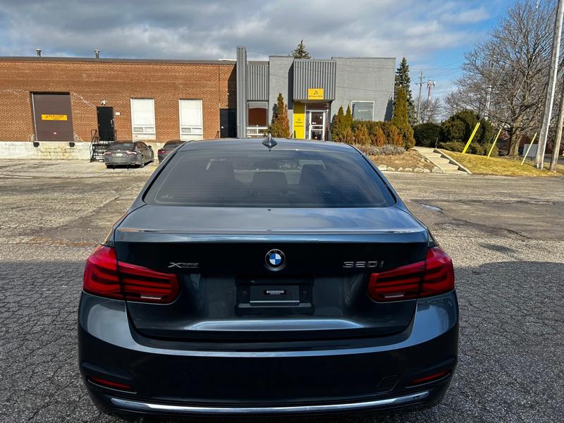 BMW 3 Series 2017 price $13,999