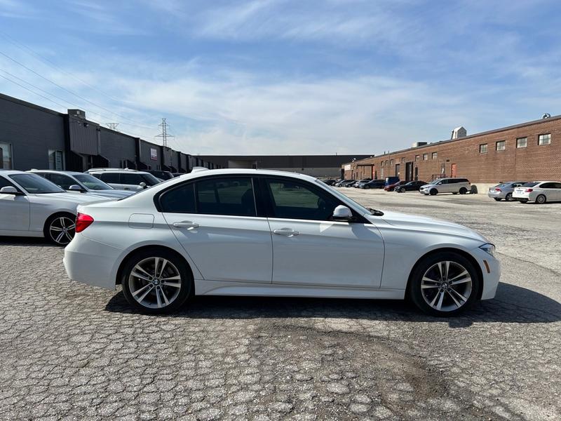 BMW 3 Series 2018 price $25,399