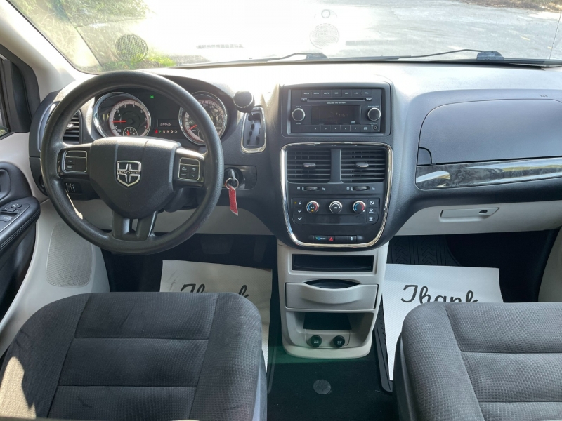 Dodge Grand Caravan 2015 price $8,800