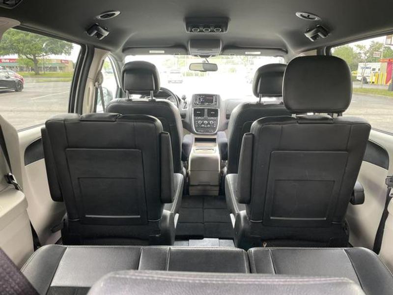 Dodge Grand Caravan Passenger 2017 price $9,477
