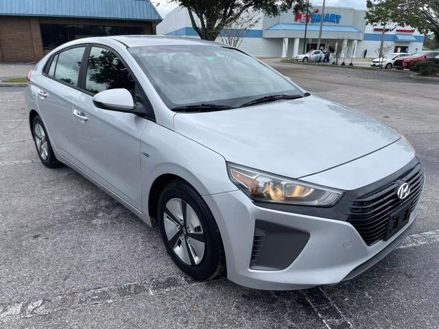 Hyundai Ioniq Hybrid 2018 price $10,477