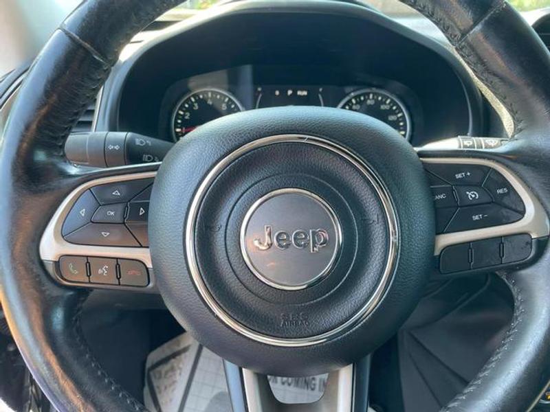 Jeep Renegade 2017 price $12,477