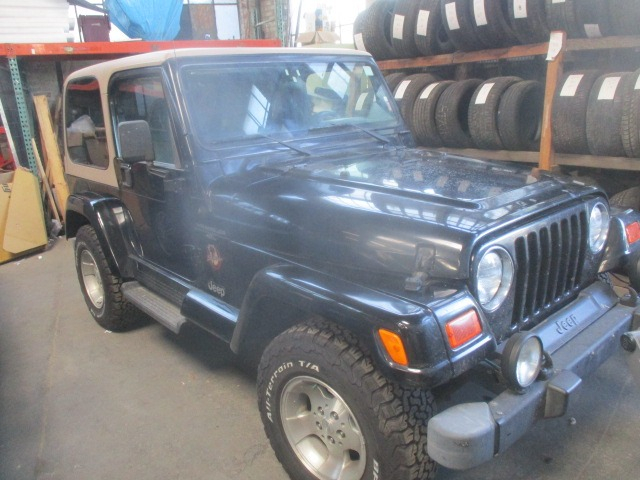 Jeep Wrangler 2000 price $7,500